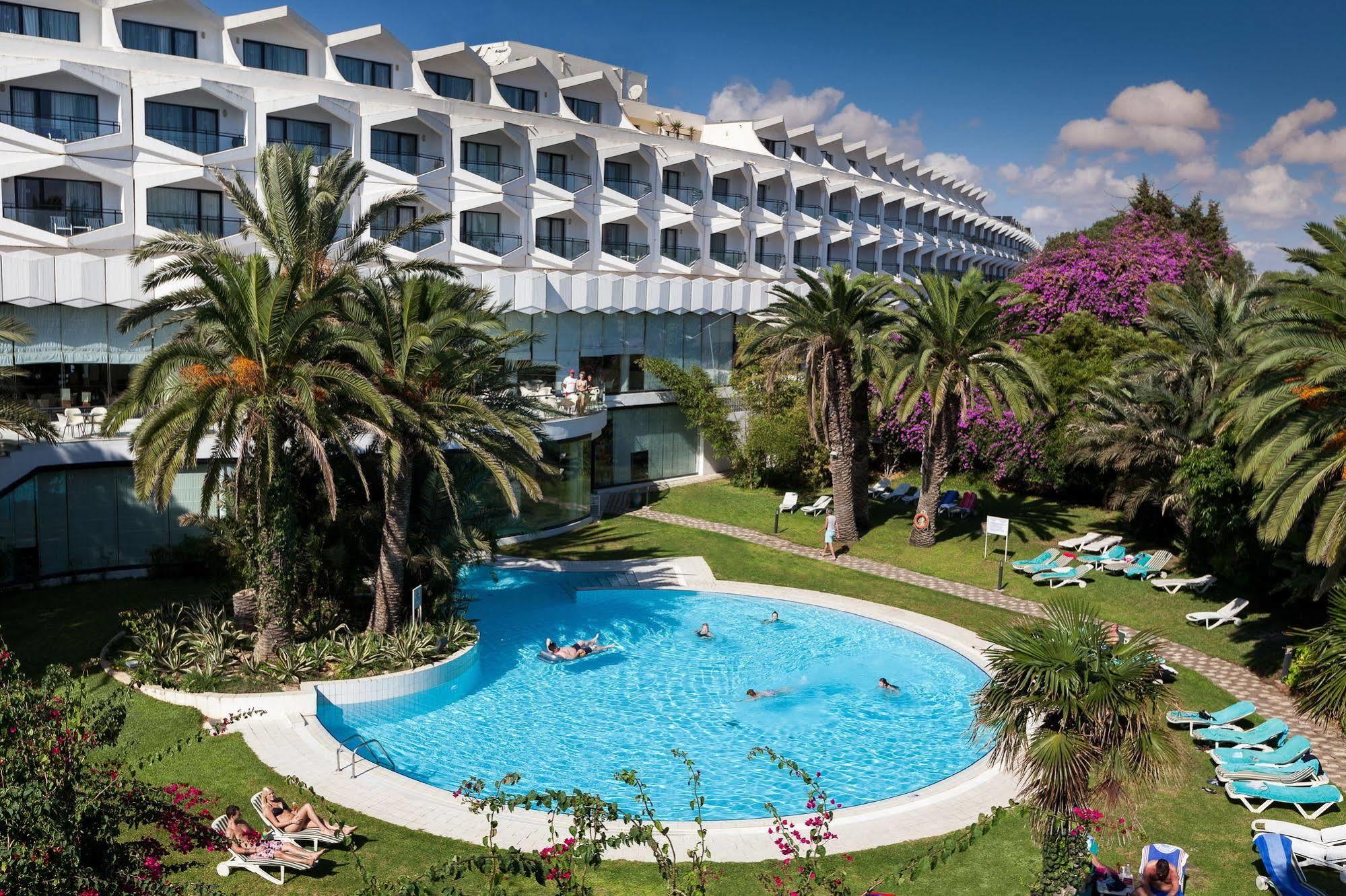 Sentido Phenicia Hotel Al-Hammamat Bagian luar foto