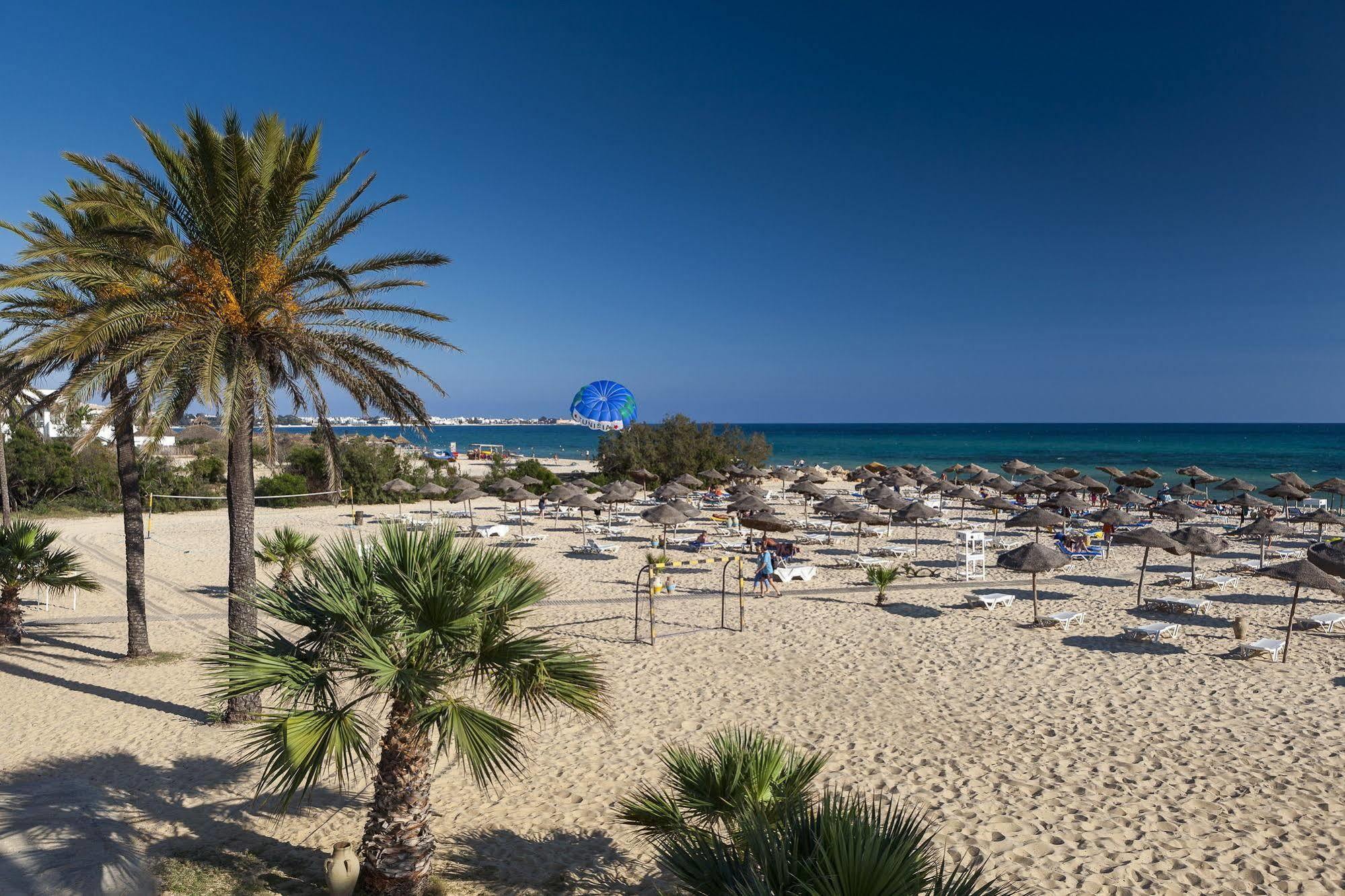 Sentido Phenicia Hotel Al-Hammamat Bagian luar foto