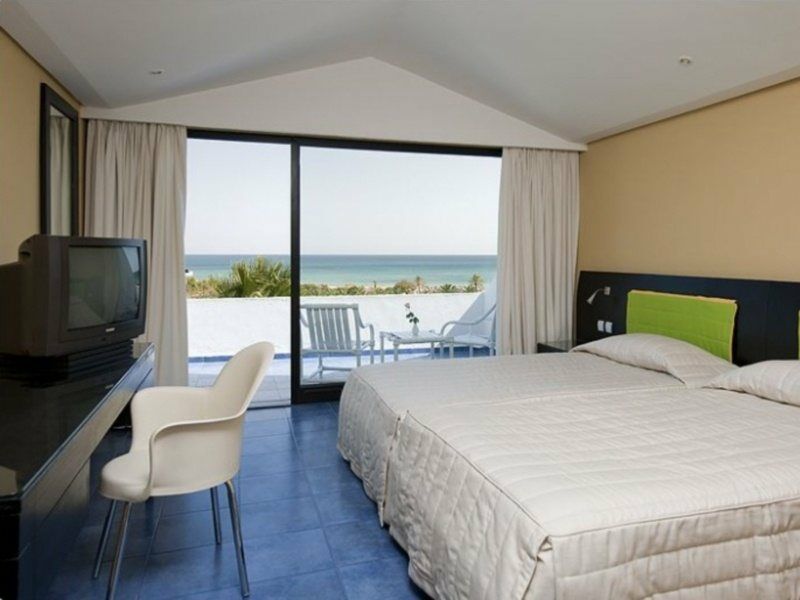 Sentido Phenicia Hotel Al-Hammamat Bagian luar foto